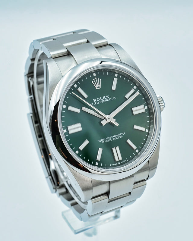 Rolex 124300 Oyster Perpetual 41 with Green Dial