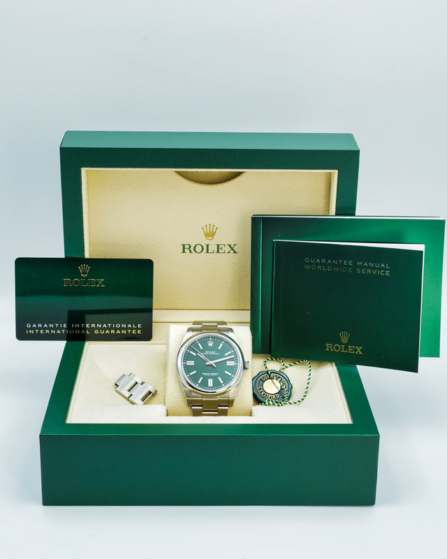 Rolex 124300 Oyster Perpetual 41 with Green Dial